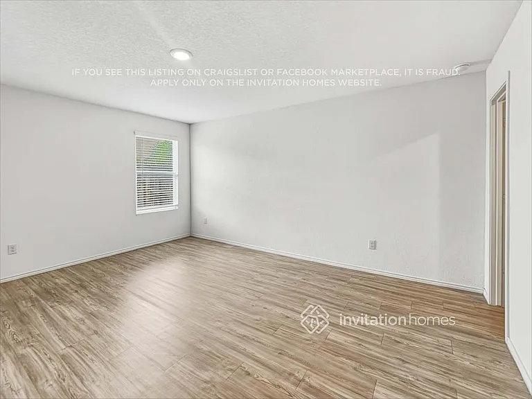 136 Parish Ln — Photo 16