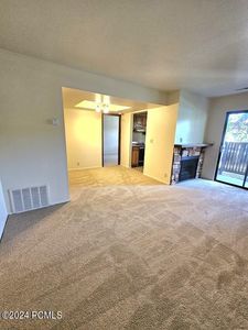 6861 N 2200 W APT 9B, Park City, UT, 84098