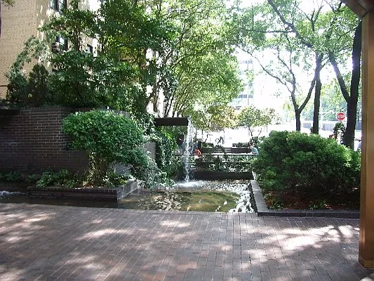 Rented by Nest Seekers International | media 18