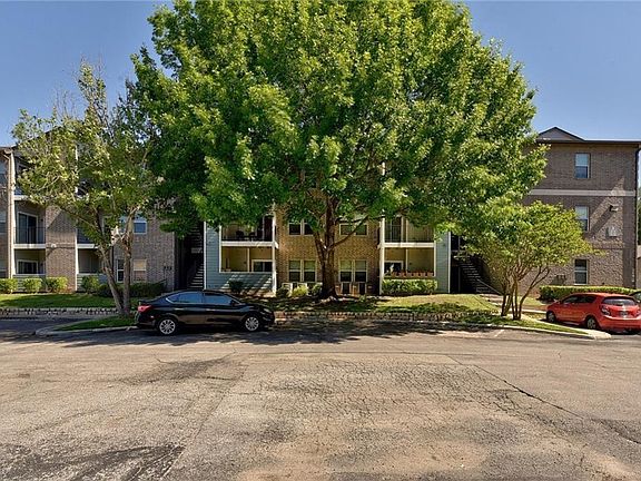 2nd image of 12166 Metric Blvd APT 263