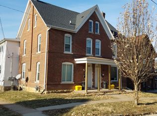 85 S Hill St, Dubuque, IA 52003
