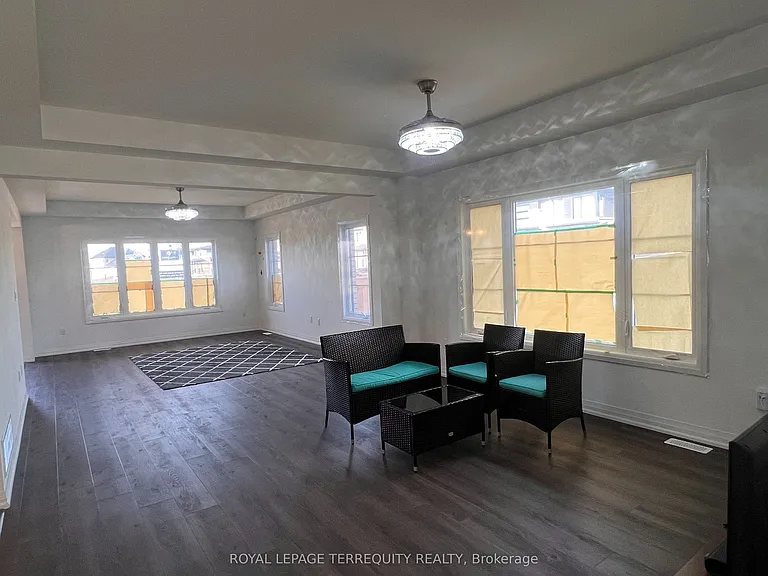 119 Acacia Rd — Photo 7