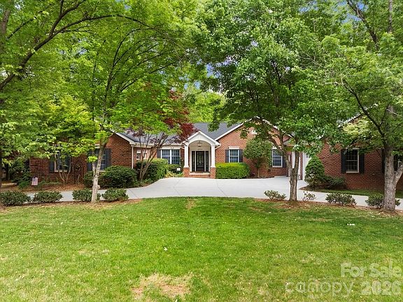 3rd image of 625 Saint Andrews Rd #272