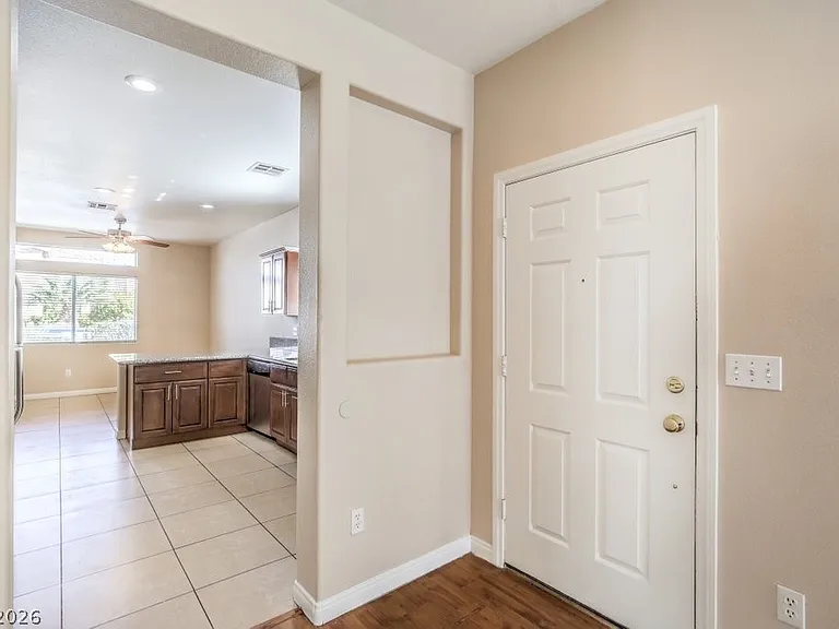 9629 Sound View Ave — Photo 5