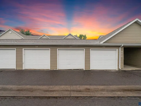 7111 W 56th St APT 39, Sioux Falls, SD 57106