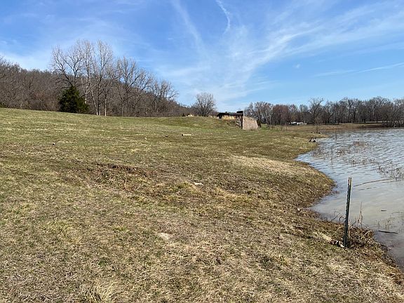 5th image of 9694 Hamilton Cleves Rd