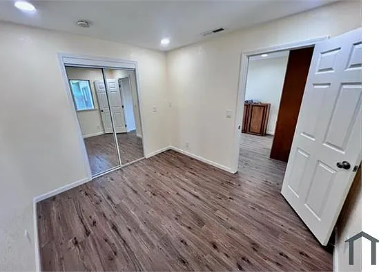 2 bed, 550 sqft, $2,800 — Photo 1