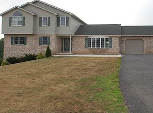 552 Crossroad School Rd, Carlisle, PA 17015