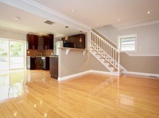 8828 S Michigan Ave, Chicago, IL 60619