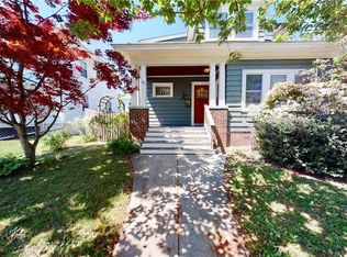 101 Whitford Ave, Providence, RI 02908