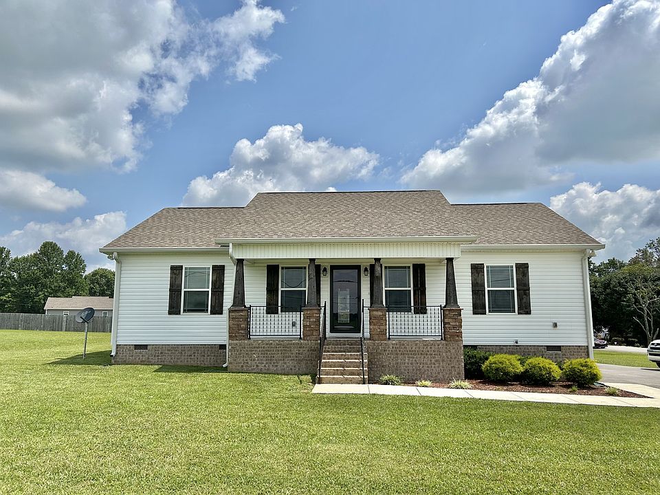 1st image of 27 Shawna Ln
