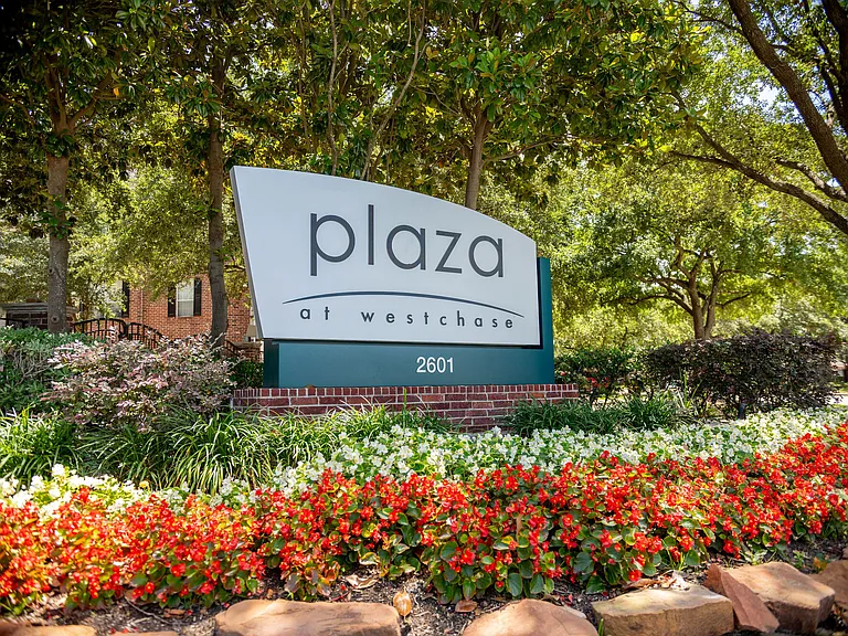 Plaza at Westchase — Photo 30