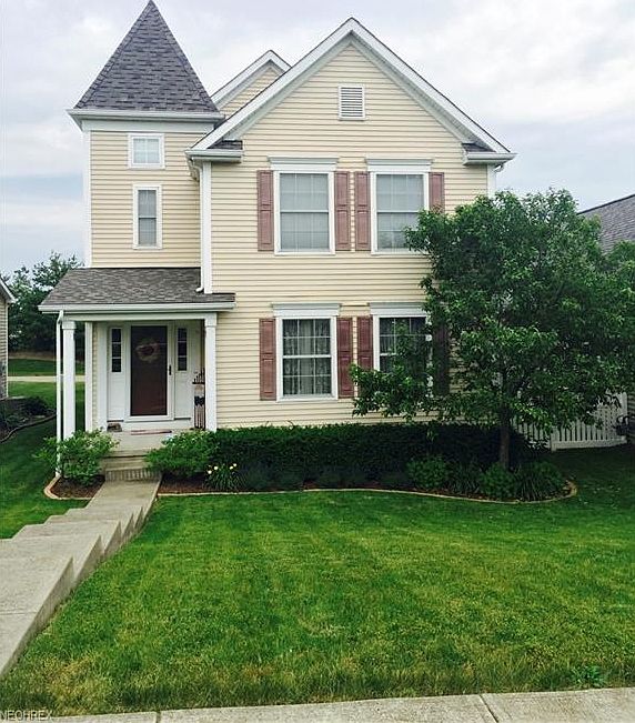 1st image of 1125 Grove Ln
