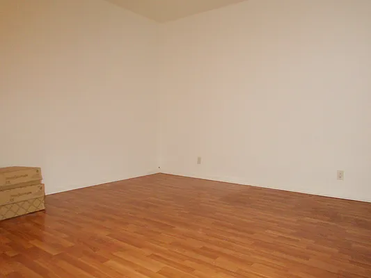 Rented by Century 21 American Homes | media 5