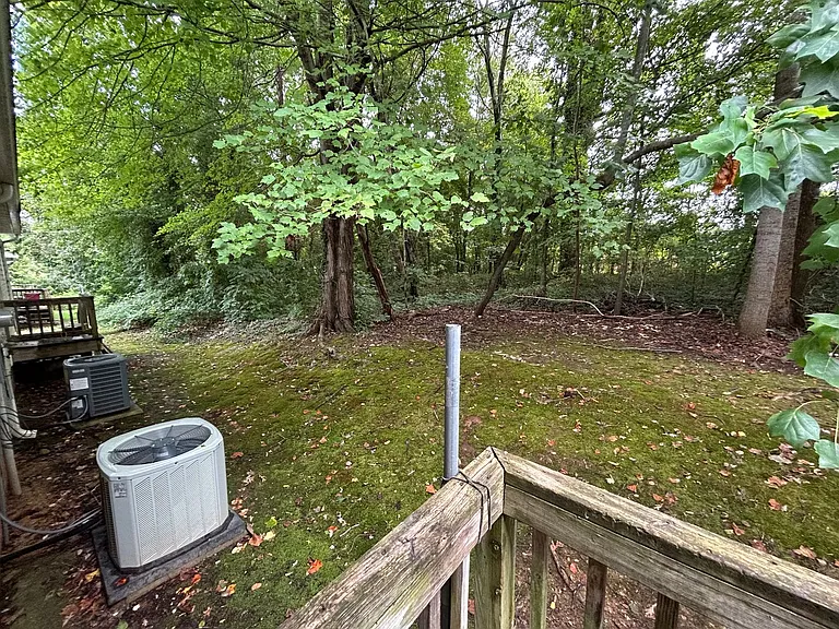 308 Poplar St — Photo 23