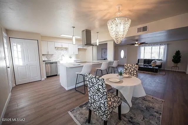 4 bed, 1710 sqft, $1,900 — Photo 3