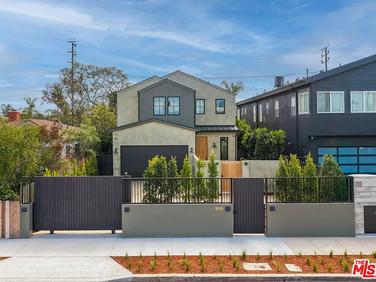 1016 Palms Blvd — Photo 2