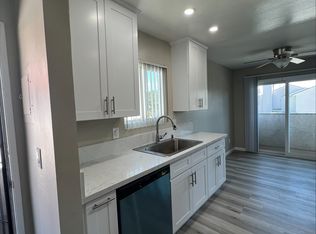 18-18771 Hoyt Cir #18, Huntington Beach, CA 92646