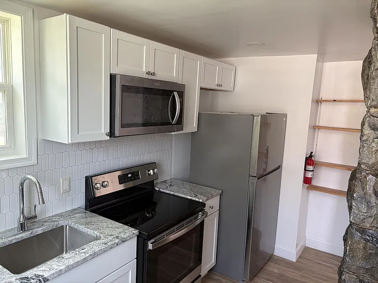 2851 Kutztown Rd #3 — Photo 6