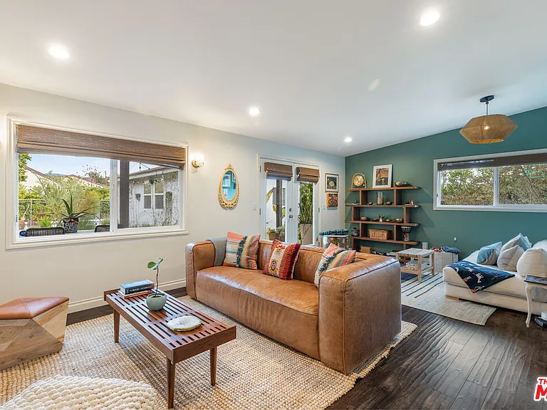 1024 N Naomi St — Photo 7