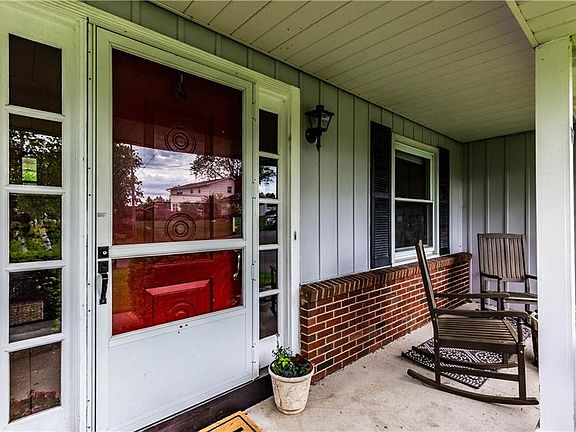5th image of 117 Donridge Dr