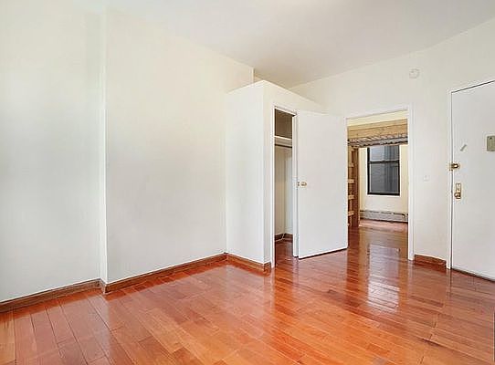 3rd image of 1742 2nd Ave APT 5N