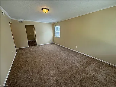 309 Ray St — Photo 3