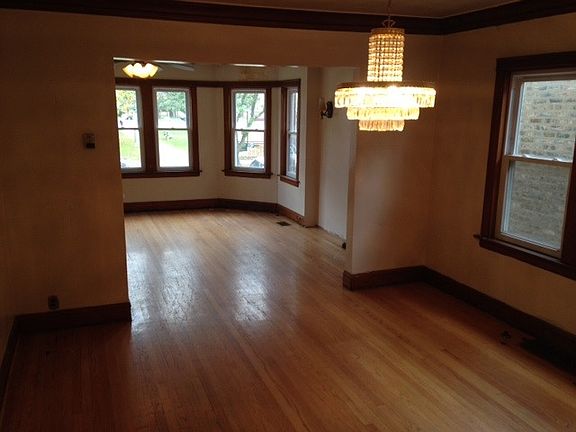 4th image of 5224 W Drummond Pl