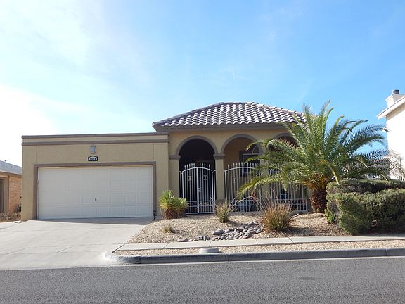 2nd image of 7549 Plaza Taurina Dr
