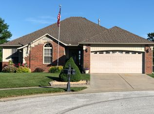 5303 N 12th Ave, Ozark, MO 65721