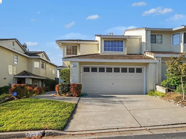 5272 Pebble Glen Dr, Concord, CA 94521