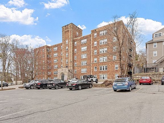 2nd image of 195 Thomas Burgin Pkwy Unit 508