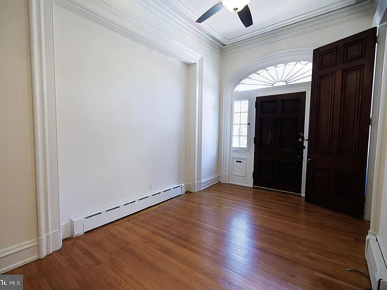 131 N Washington St #4 — Photo 28