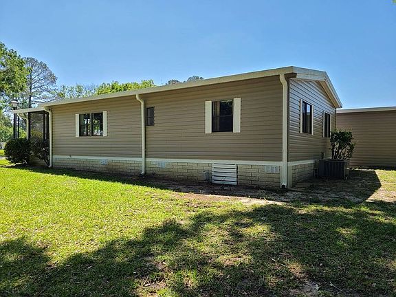 4th image of 6436 Lakewood Dr Unit B