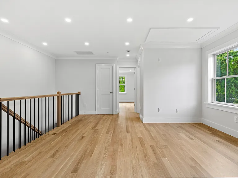86A Maple Ave #A — Photo 16
