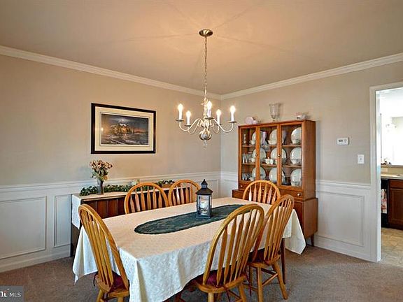 4th image of 49 Summerlyn Dr