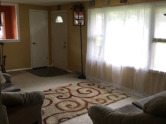 5th image of 503 C Ave