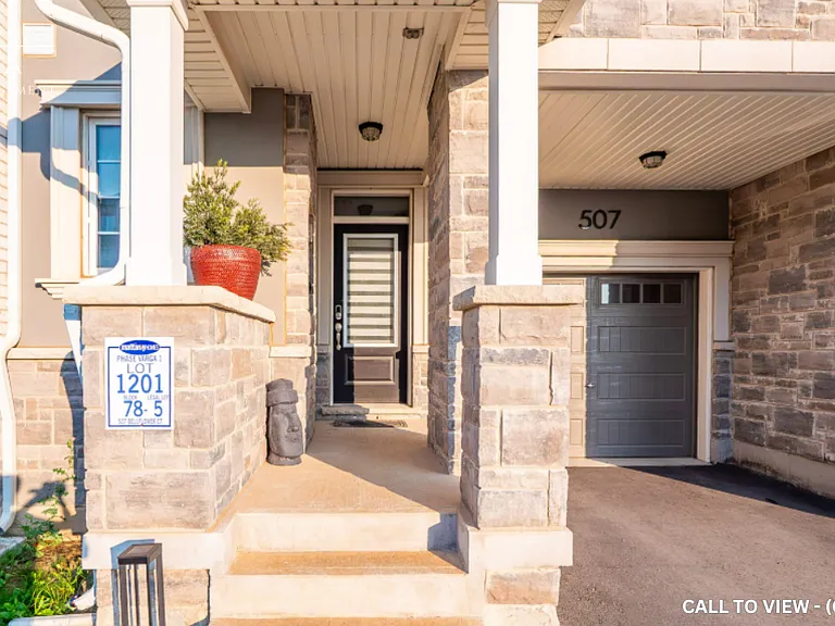 507 Bellflower Ct — Photo 43