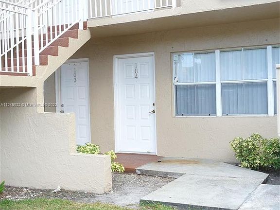 4th image of 670 NW 85th Pl #11104