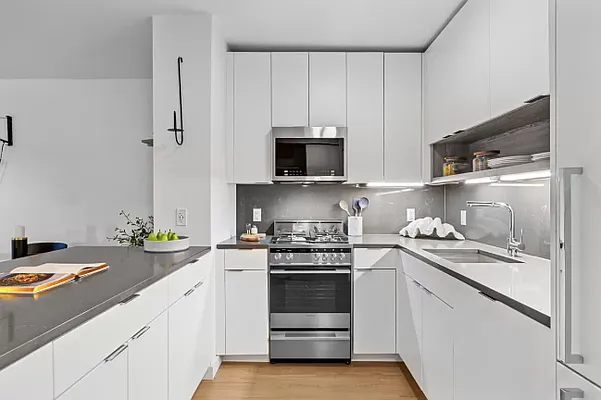 Rented by Living New York | media 30