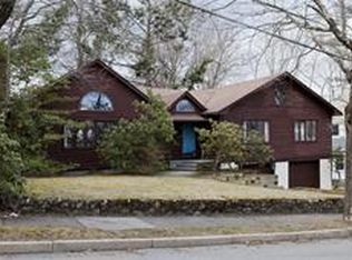 15 Voss Ter, Newton, MA 02459