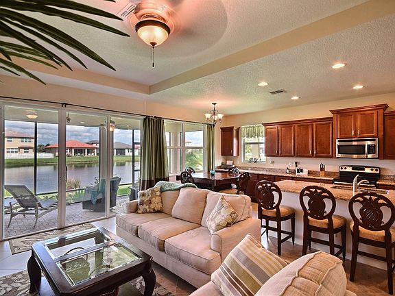 4th image of 11263 SW Barton Way