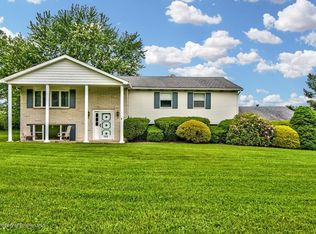153 Jermyn Dr, Clarks Summit, PA 18411