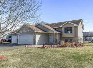 7345 385th St, North Branch, MN 55056