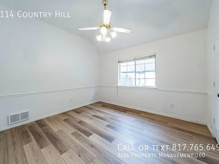 1114 Country Mnr — Photo 18