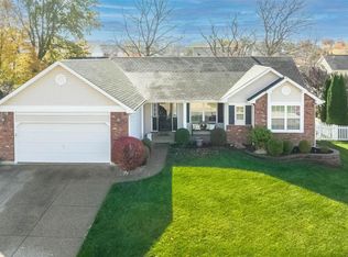 1030 Dingledine Manor Ct, Saint Charles, MO 63304