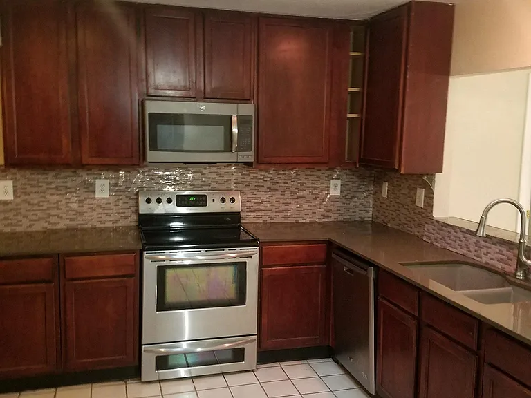 4324 Buckeye St — Photo 25