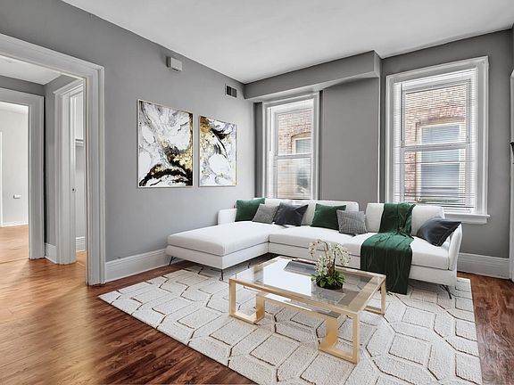3rd image of 1073 Grant St APT 14