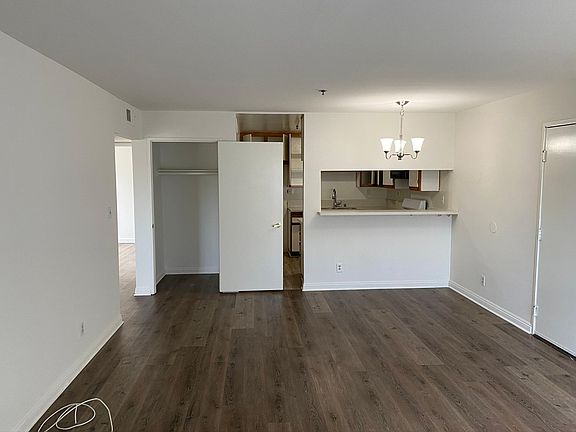 4th image of 7139 Flight Ave APT 202