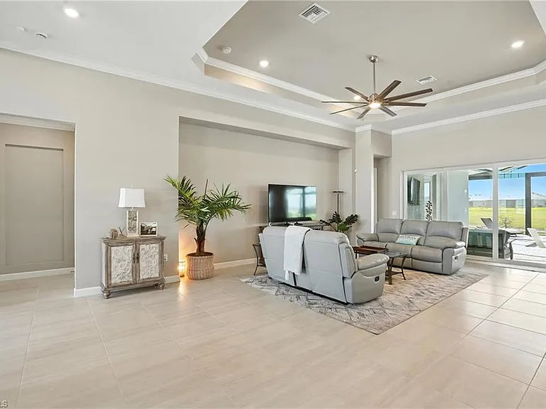 15027 Longs Ln — Photo 12